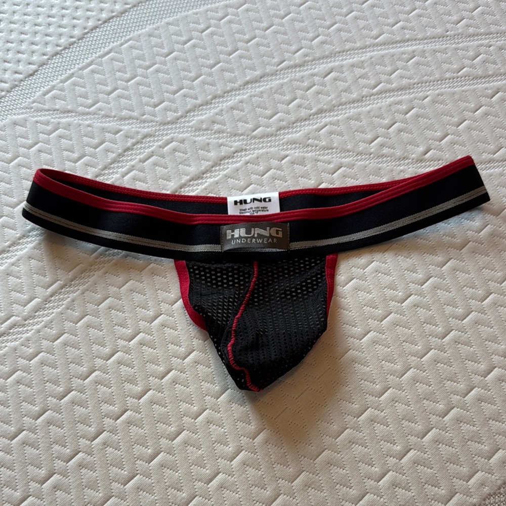 Hung Men's Black and Red Suspend Jock